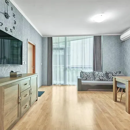 Paradise Appartement Primorsko
